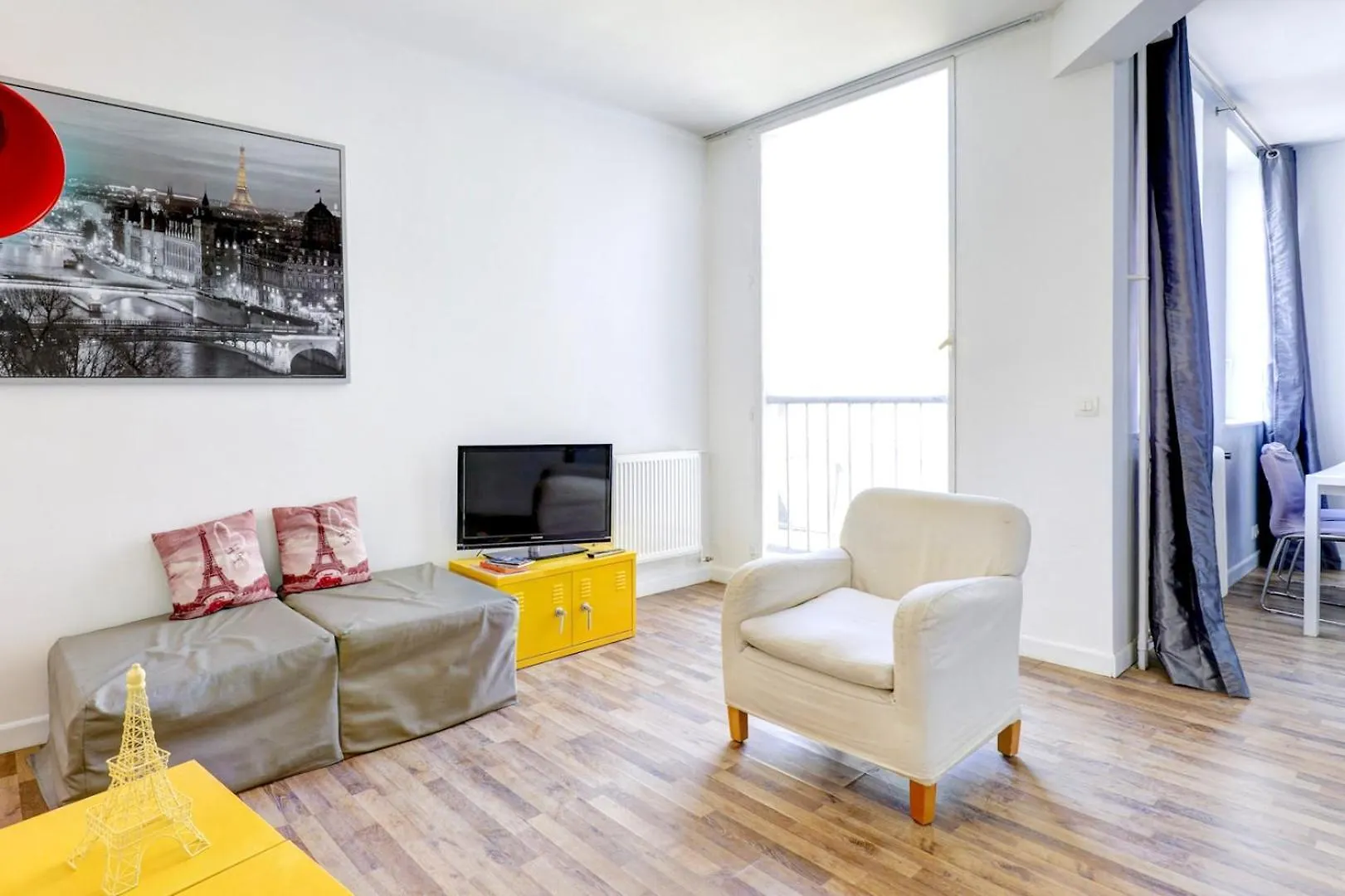 Bnbnook - 1Br By The Louvre And Opera Paris 0*,  France